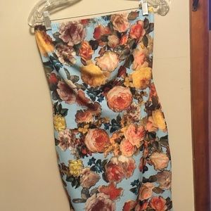 NWT Pretty Little Thing (Missguided) floral dress